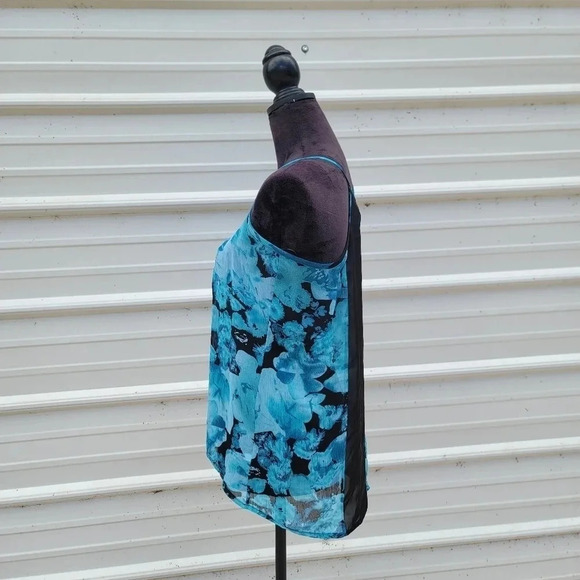 Express Floral Semi Sheer Sleeveless Racerback Top Blouse Tank Green Black XS - Picture 3 of 9